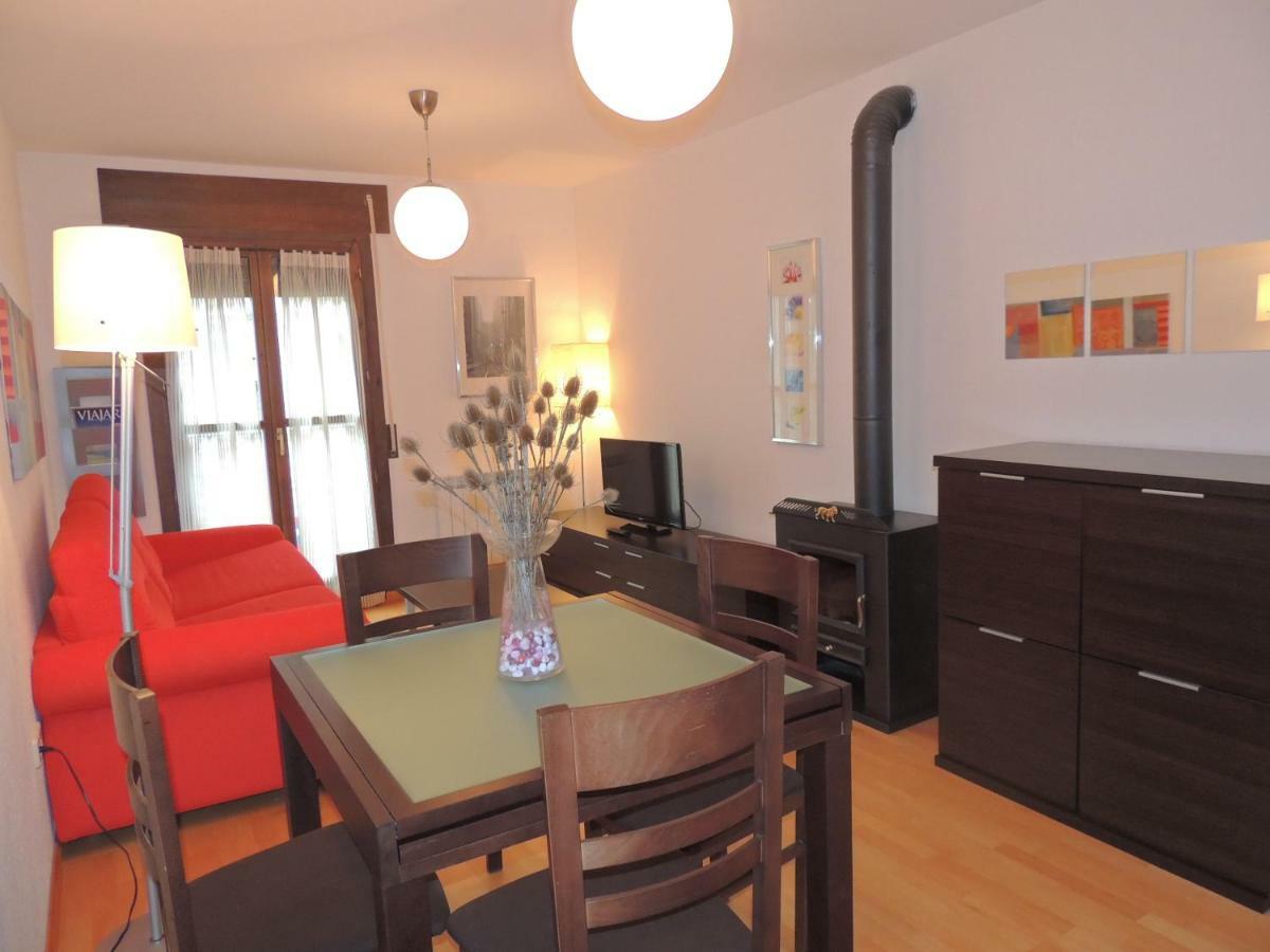 Apartamento en Biescas Bagian luar foto